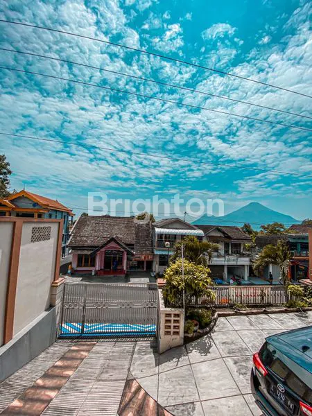 image VILLA CANTIK DI TRAWAS FASILITAS LENGKAP (2)