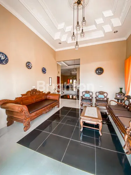 image VILLA CANTIK DI TRAWAS FASILITAS LENGKAP (5)