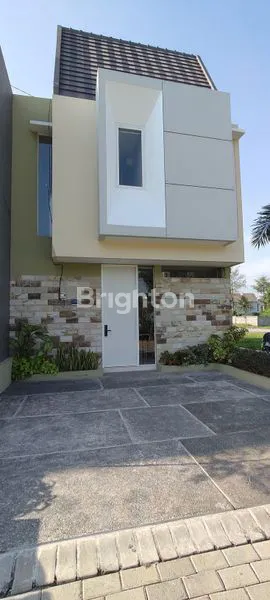 image RUMAH BARU DI TENGAH KOTA MALANG (1)
