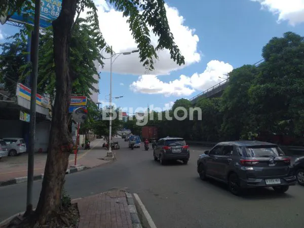 image RUMAH LEGA  COCOK UNTUK SEGALA USAHA  GROGOL JAKARTA BARAT (3)