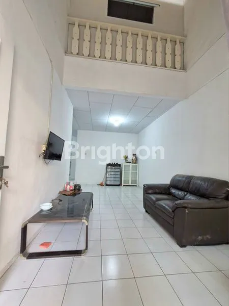 image RUMAH RAPI 2LANTAI DI KELAPA GADING (2)