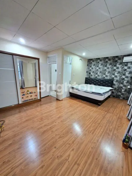 image RUMAH RAPI 2LANTAI DI KELAPA GADING (6)