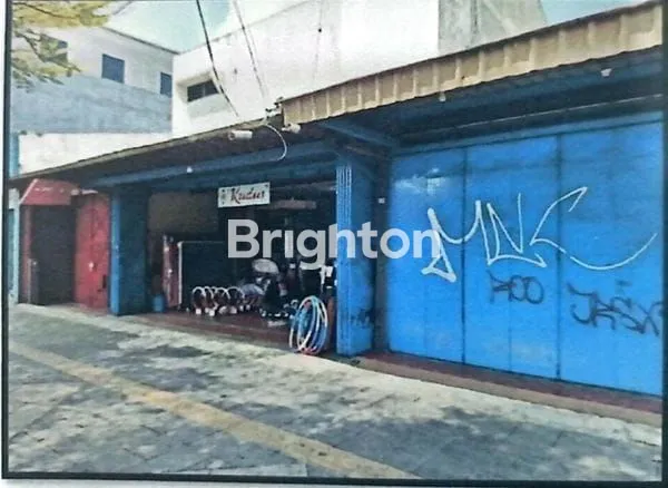 image RUKO 1,5 LANTAI BESAR DAN LUAS DI MANGKUNEGARAN (1)