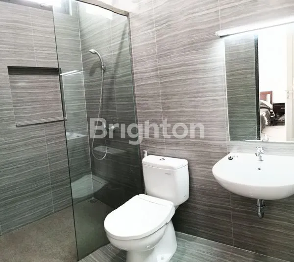 image RUMAH TINGGAL MASIH BARU GRESS (6)