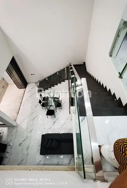 image RUMAH TINGGAL MASIH BARU GRESS (8)