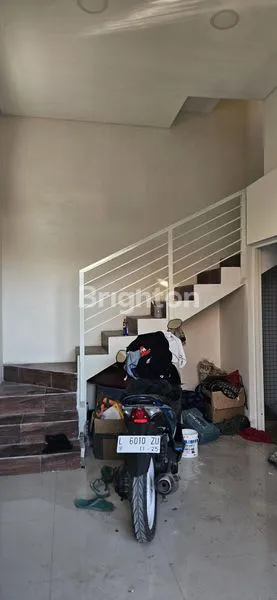 image RUMAH 2 LANTAI DI WISMA TIRTA AGUNG SURABAYA (4)