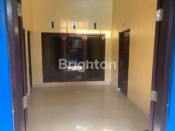 image RUMAH SIAP HUNI DI PERUMAHAN CLUSTER DAERAH PURBAYAN GENTAN (5)