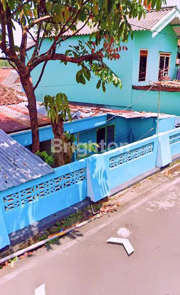 image SIAP PAKAI DAN TERAWAT DI KAWASAN UNIKA (1)