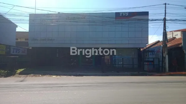 RUKO EX SHOW ROOM KAWASAKI DI JALAN RAYA JONGGOL