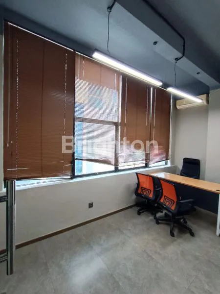 image DIJUAL CEPAT, TURUN HARGA, RUKO BARU DI RENOVASI TOTAL, DI JL. RAYA PERJUANGAN, JAKARTA BARAT (6)