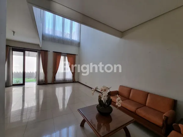 image RUMAH KERTAJAYA INDAH REGENCY FURNISH SIAP HUNI (6)