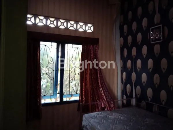 image RUMAH BESAR DI AREA JOGJA BARAT, DAERAH PADAT PENDUDUK YANG BERKEMBANG PESAT 1 KM MIROTA GODEAN2,9 KM TUGU MALIOBORO (5)