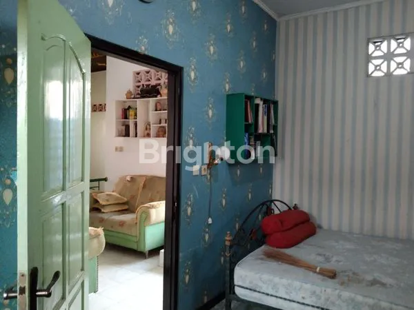 image RUMAH BESAR DI AREA JOGJA BARAT, DAERAH PADAT PENDUDUK YANG BERKEMBANG PESAT 1 KM MIROTA GODEAN2,9 KM TUGU MALIOBORO (6)