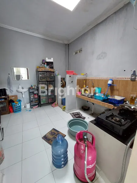 image RUMAH DI PERUM CENTRALAND DRIYOREJO (7)