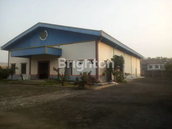 image TANAH JUAL CEPAT BONUS GUDANG BANGUNAN KOKOH NGEMPLAK (2)