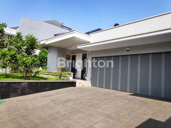 image RUMAH  BARU LUX DI SETIABUDI REGENCY - BANDUNG (1)