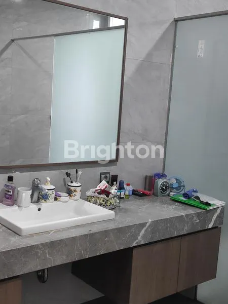 image RUMAH  BARU LUX DI SETIABUDI REGENCY - BANDUNG (4)