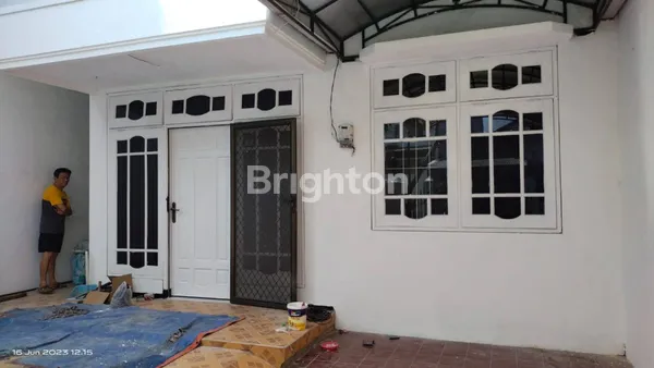 image RUMAH TERAWAT NIRWANA EKSEKUTIF DEKAT MEDAYU PANDUGO KEDUNG BARUK MERR RUNGKUT UPN GUNUNG ANYAR PURIMAS (5)