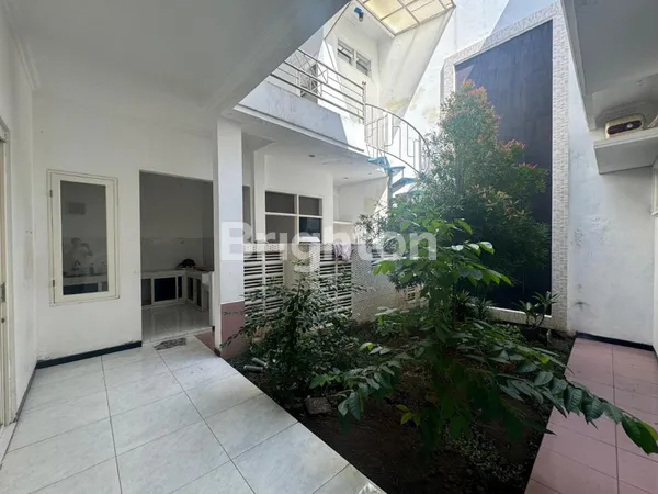 image RUMAH BARU RENOVASI SIAP HUNI MURAH ROW SUPER LEBAR DEKAT GALAXY MALL DHARMAHUSADA MEGAH PERMAI (5)