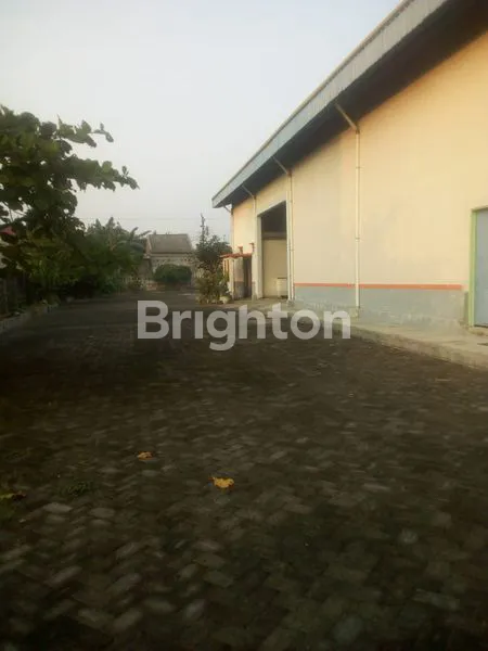 image TANAH JUAL CEPAT BONUS GUDANG BANGUNAN KOKOH NGEMPLAK (5)