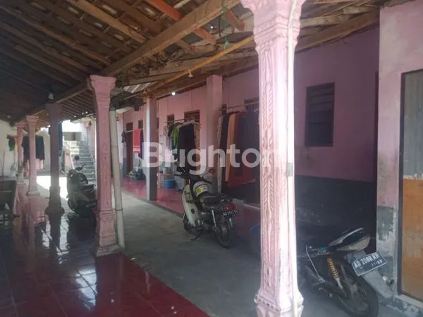 image SERENGAN, SURAKARTA, KOST-KOSTAN AKTIF 10 KAMAR, DEKAT SEKALI DENGAN KAMPUS, 4 MENIT KE SOLO BARU, LOKASI STRATEGIS, AKSES KE JALAN RAYA DEKAT (2)