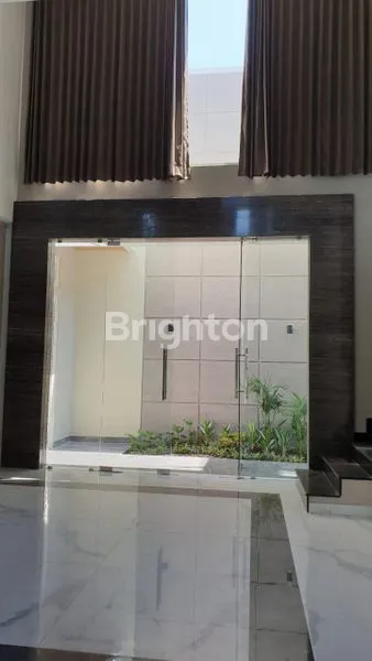 image RUMAH VILLA TAMAN TELAGA CITRALAND MINIMALIS MODERN (4)