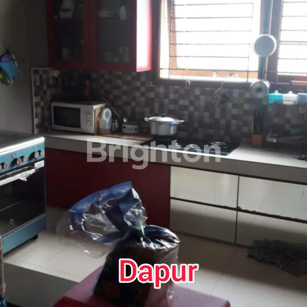 image RUMAH SIAP HUNI 2 LANTAI GOMBEL PERMAI DEKAT AKPOL (5)