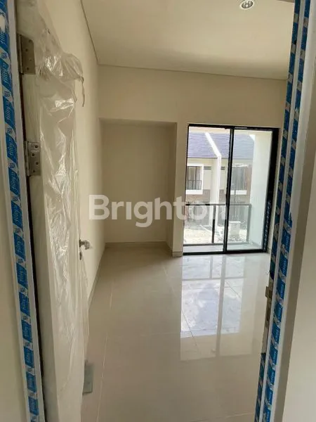 image DIJUAL RUMAH BARU GRESS , CENTRAL PARK JUANDA  (2)