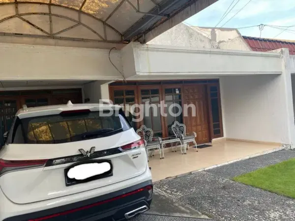 image AREA KOMERSIL RUMAH USAHA DI RAYA MANYAR REJO (2)