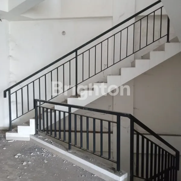 image RUKO 4 LANTAI JALAN RA  KARTINI (2)