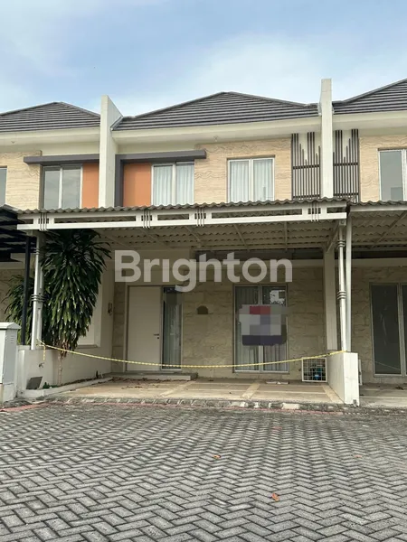 image RUMAH DI GREENLAND RESIDENCE CLUSTER GARBERRA FULL BANGUNAN SIAP HUNI (1)