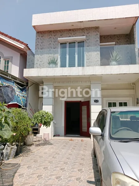 image RUMAH MEWAH DI KOTA BATAM (1)