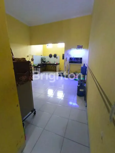 image RUMAH PETAK DALAM KOMPLEK PASAR IV INDAH (5)