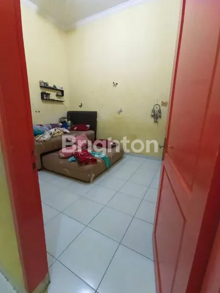 image RUMAH PETAK DALAM KOMPLEK PASAR IV INDAH (7)