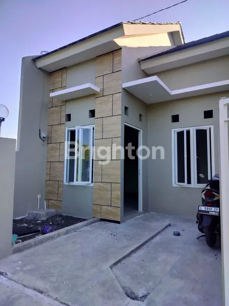 image RUMAH SIAP HUNI GUNUNGANYAR RUNGKUT SURABAYA (2)