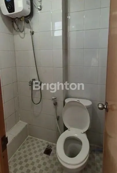 image JUAL SEGERA APARTEMEN 1BR GUNAWANGSA MANYAR  FULL FURNISHED  (5)