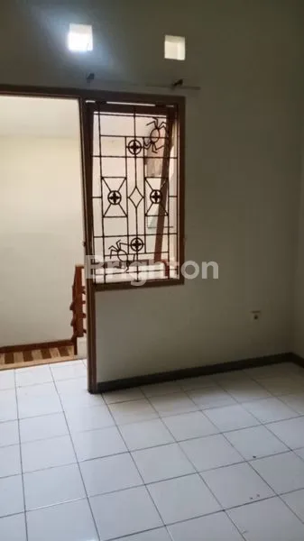 image RUMAH CANTIK TAMAN HARAPAN BARU (5)