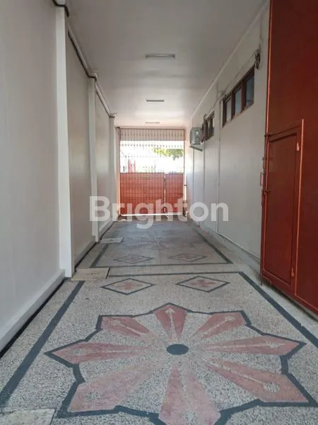 image RUMAH LUAS DAN STRATEGIS (3)