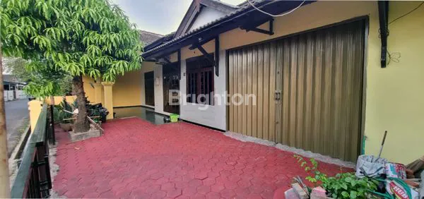 image JUAL RUMAH BAGUS TINGGAL PAKAI DI LAMPER TENGAH (2)