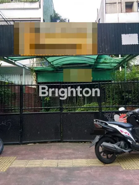 Gambar Property DI JUAL CEPAT RUMAH HITUNG TANAH COCOK UNTUK USAHA / KANTOR DAERAH KEMAYORAN, JAKARTA PUSAT