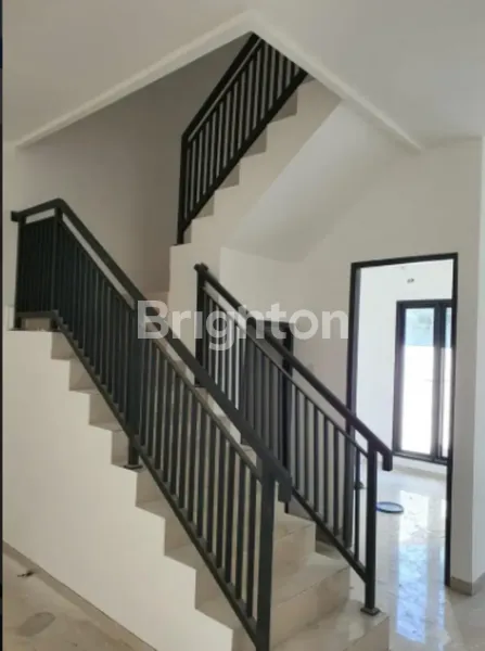 image RUMAH BARU MINIMALIS DI NIRWANA EKSEKUTIF (2)