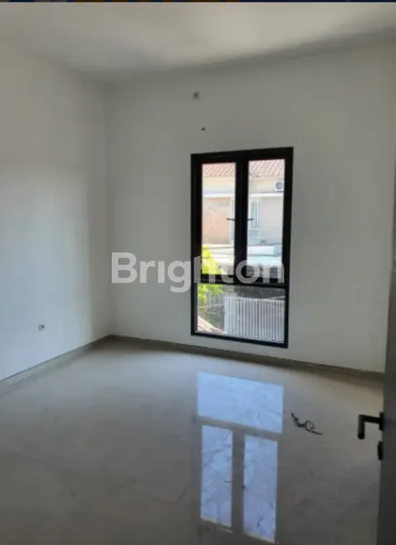 image RUMAH BARU MINIMALIS DI NIRWANA EKSEKUTIF (4)