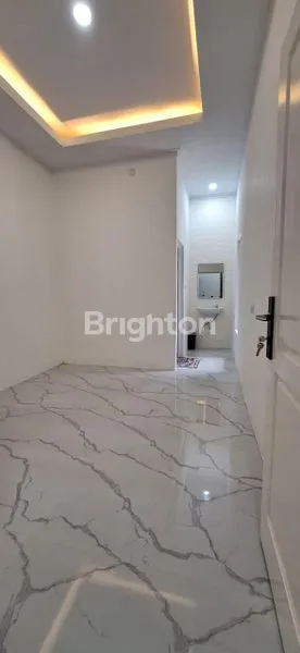 image RUMAH SUPER CANTIK SIAP BAWA KOPER \U203C\UFE0F (2)