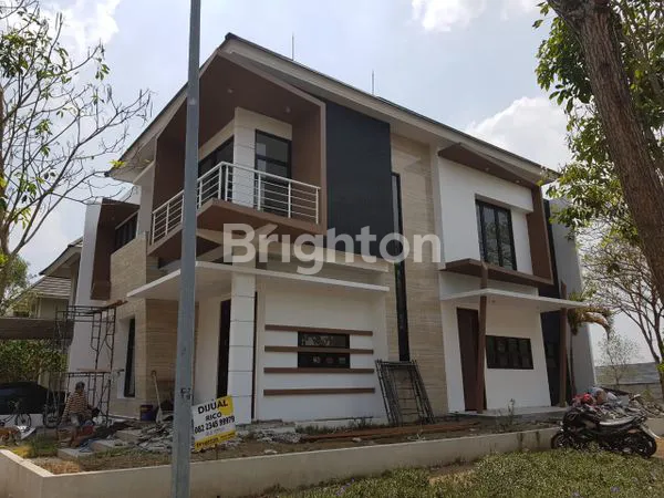 image BARU GRESS STAMFORD PLACE CITRALAND  2 LANTAI SIAP HUNI (7)