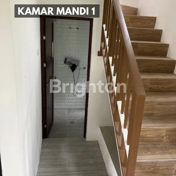 image RUMAH 2 LANTAI LOKASI HOOK CLUSTER PERMATA NATURA PPS2 GRESIK (4)