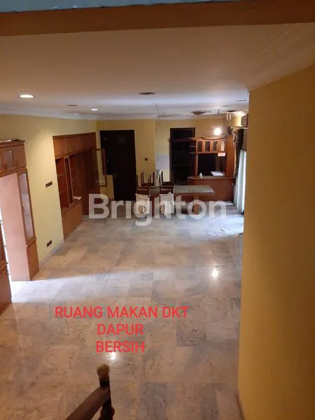 image RUMAH HOOK 2 LANTAI DI PONDOK LABU (3)