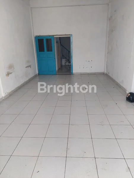 image SIAP HUNI TOWN HOUSE 2  1/2 TINGKAT (1)