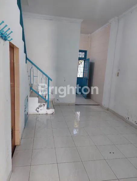 image SIAP HUNI TOWN HOUSE 2  1/2 TINGKAT (3)