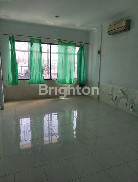 image SIAP HUNI TOWN HOUSE 2  1/2 TINGKAT (5)