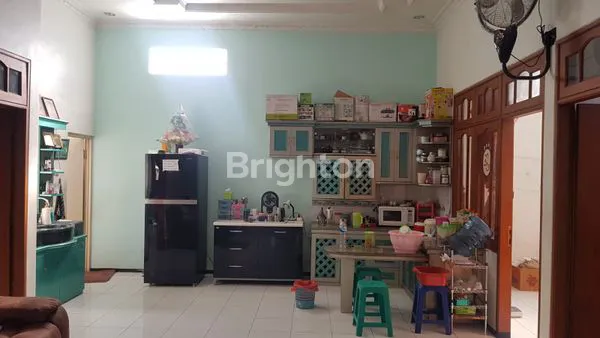 image RUMAH USAHA 2 LT DI PENJARINGAN SARI (7)